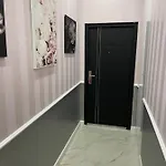 Premium Class Apartmant - Free Parking * Zára