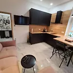 Premium Class Apartmant - Free Parking * Zára