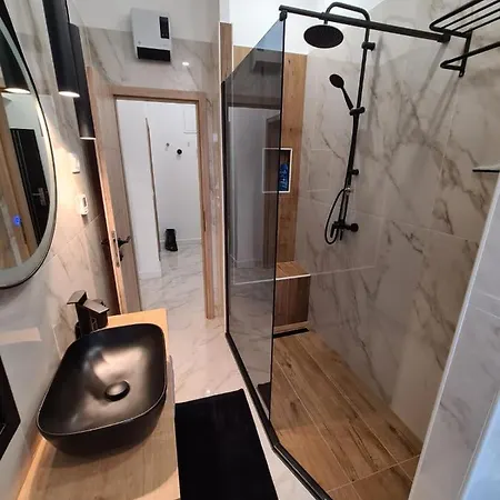 Premium Class Apartmant - Free Parking 아파트 자다르