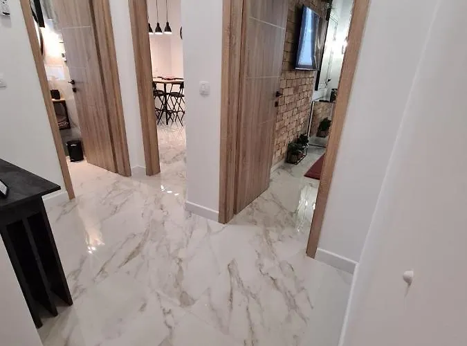 Premium Class Apartmant - Free Parking شقة زادار